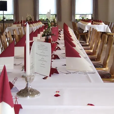 Hotel Drei Lilien Waldbrunn (Baden-Wurttemberg)