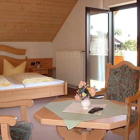Drei Lilien Hotel 3*